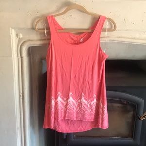 Pink mountain tank top